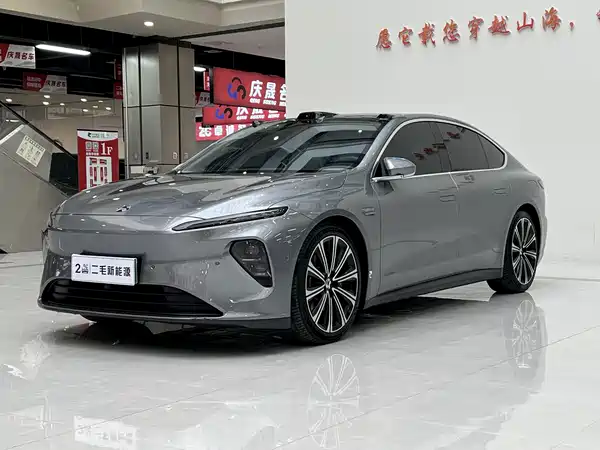 NIO ET7 2024