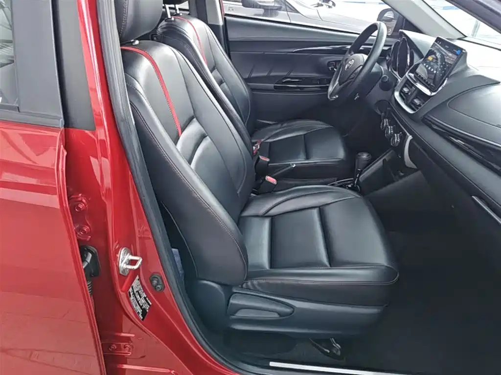 Toyota Yaris L 2019 — фото 25