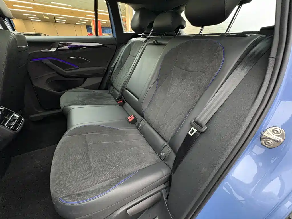 Volkswagen Tiguan L 2024