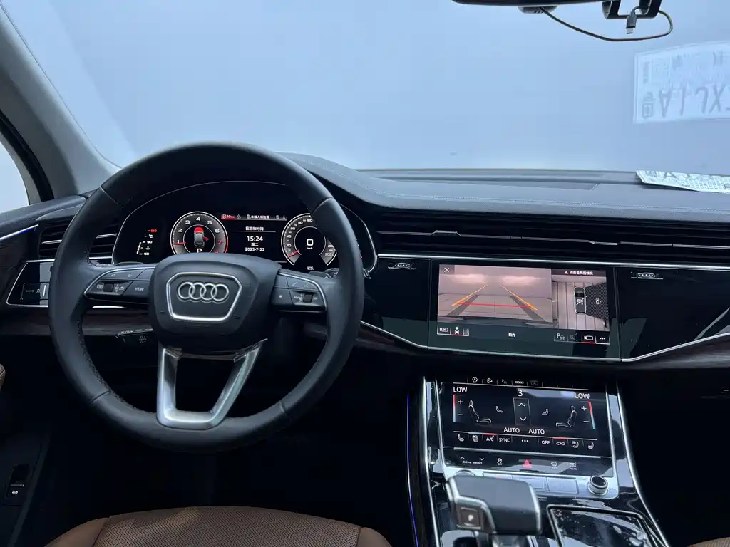 Audi Q7 2023 — фото 19