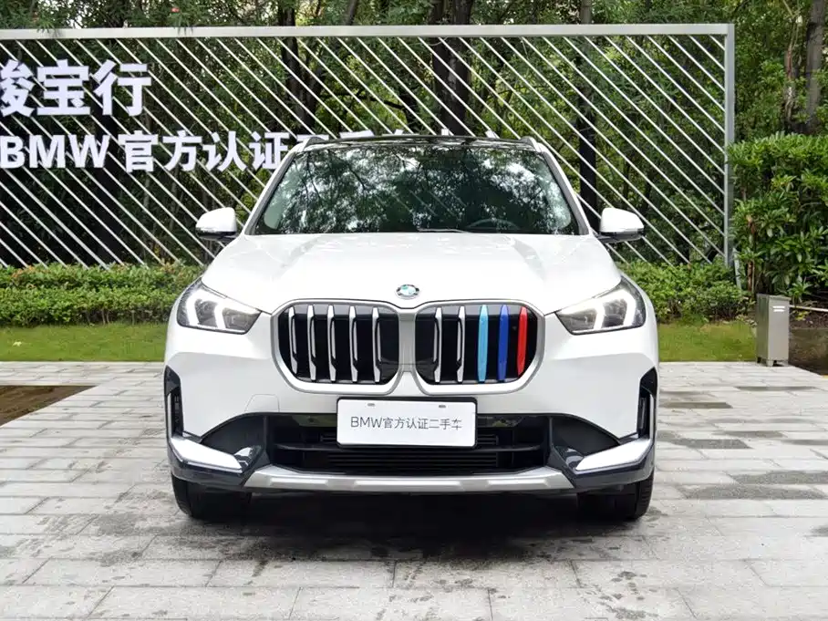 BMW X1 2025
