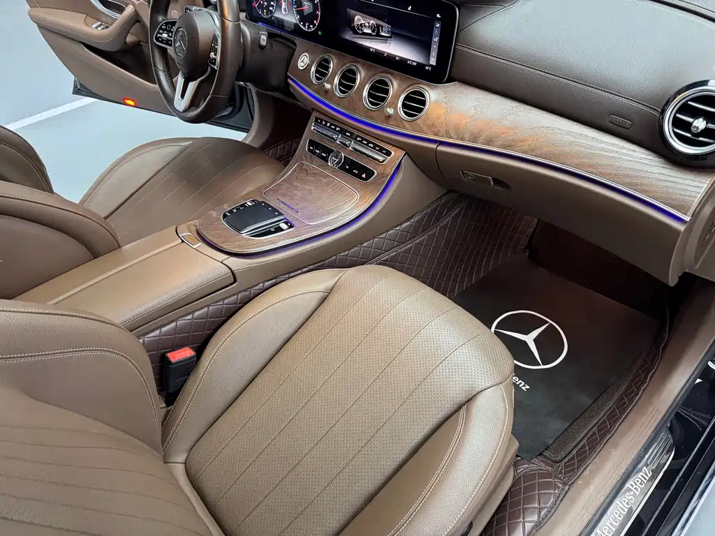 Mercedes-Benz E-Class 2020 — фото 11