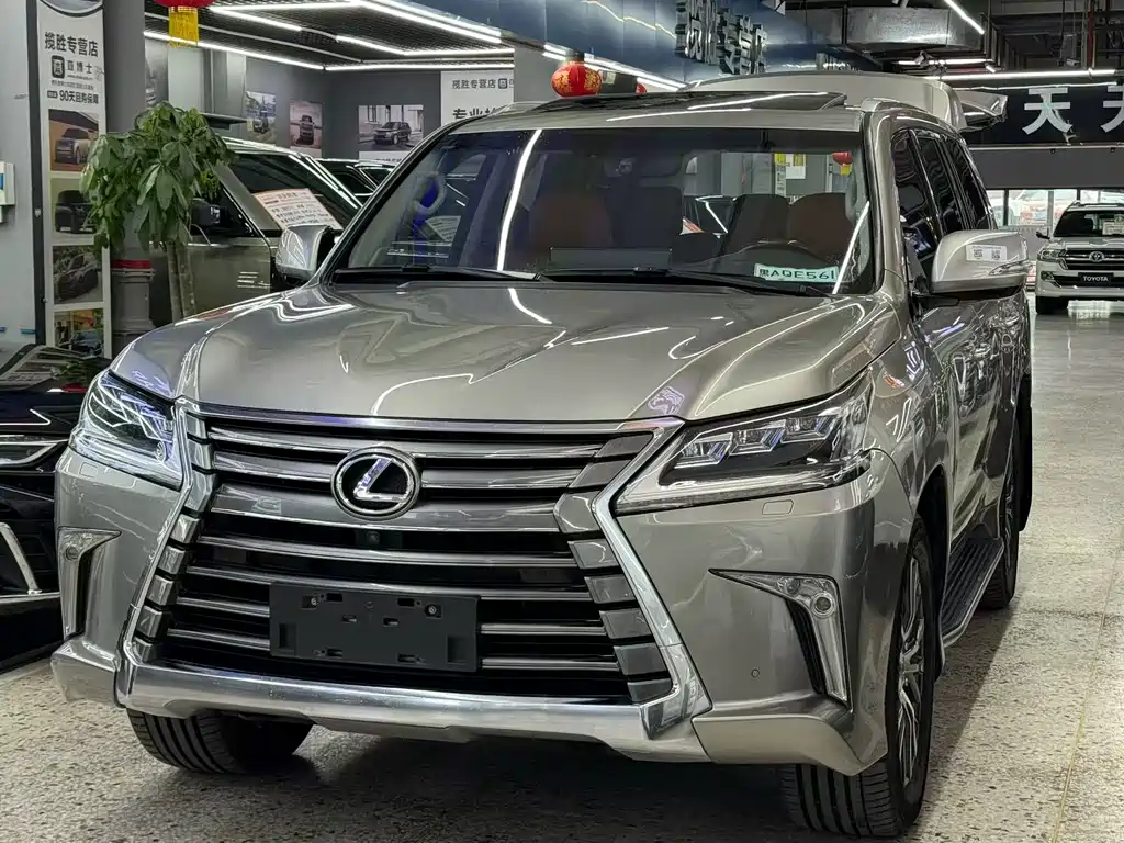 Lexus LX 2016 — фото 3