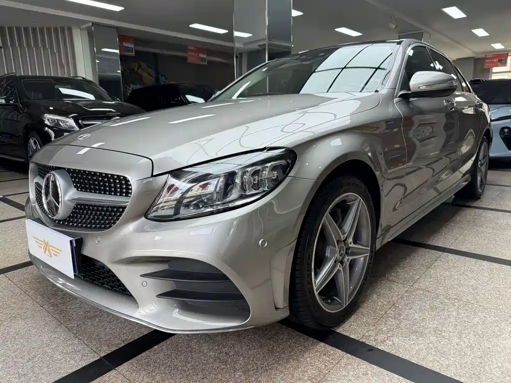 Mercedes-Benz C-Class 2019