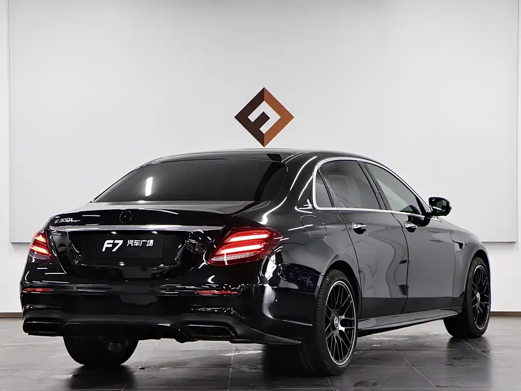 Mercedes-Benz E-Class 2020 — фото 6