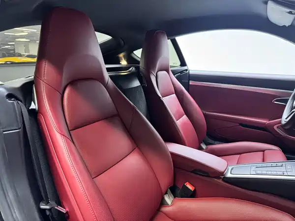 Porsche 718 2021