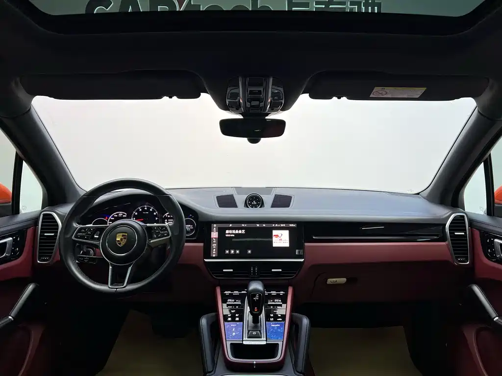 Porsche Cayenne 2021 — фото 15
