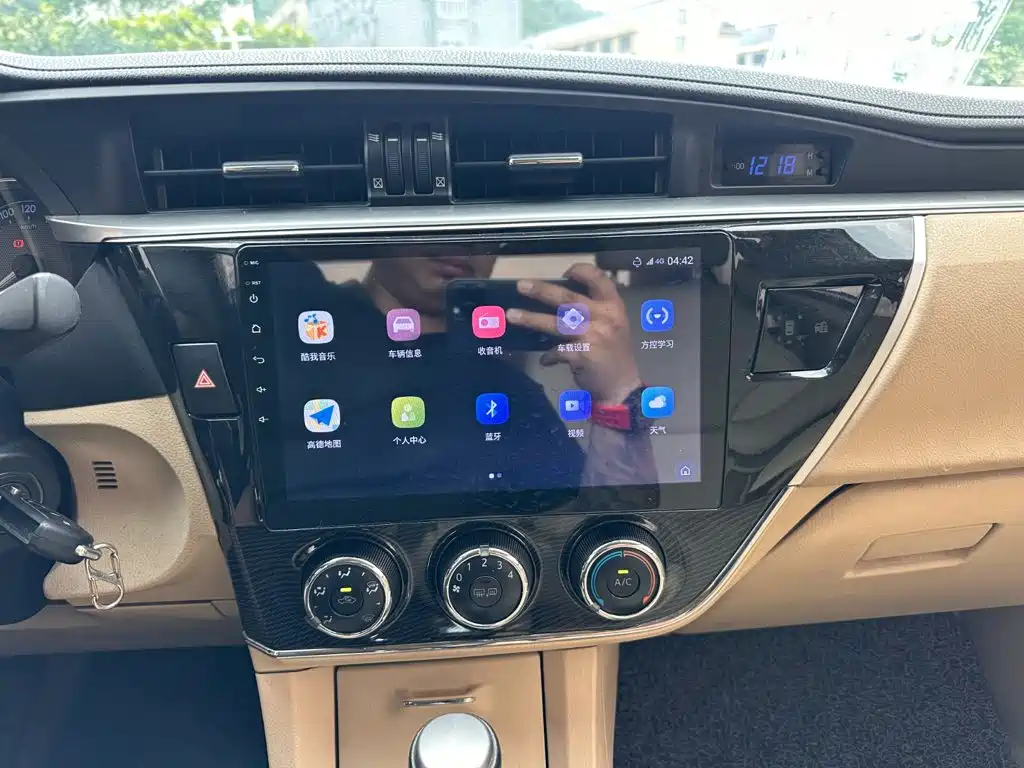 Toyota Corolla 2015