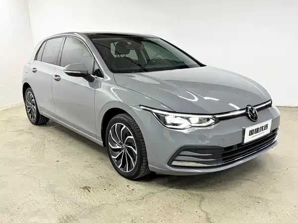 Volkswagen Golf 2024