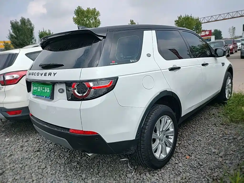 Land Rover Discovery Sport 2019 — фото 7
