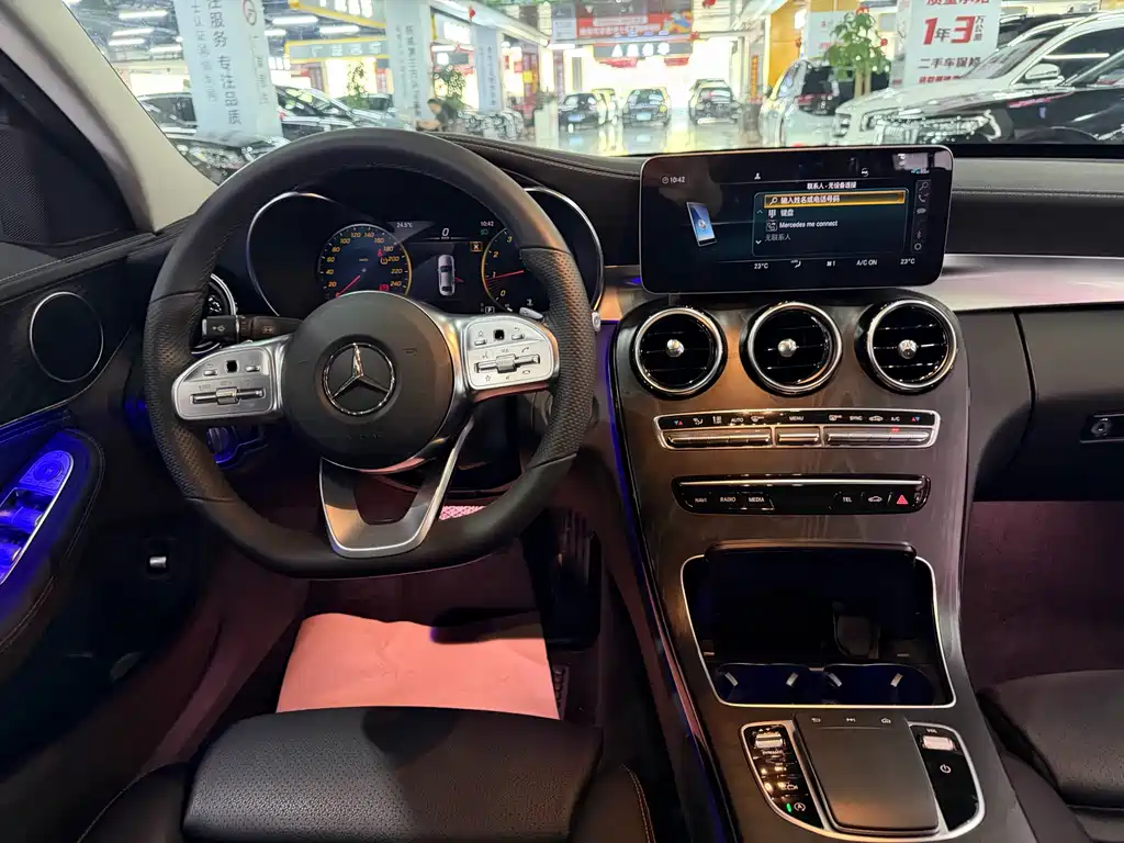 Mercedes-Benz C-Class 2020 — фото 14