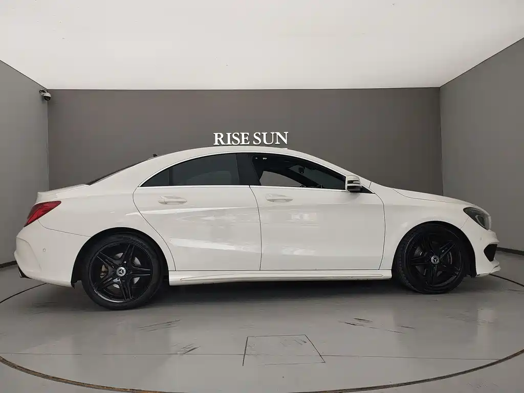 Mercedes-Benz CLA 2016