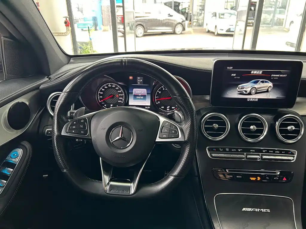 Mercedes-Benz GLC Coupe AMG 2019 — фото 12