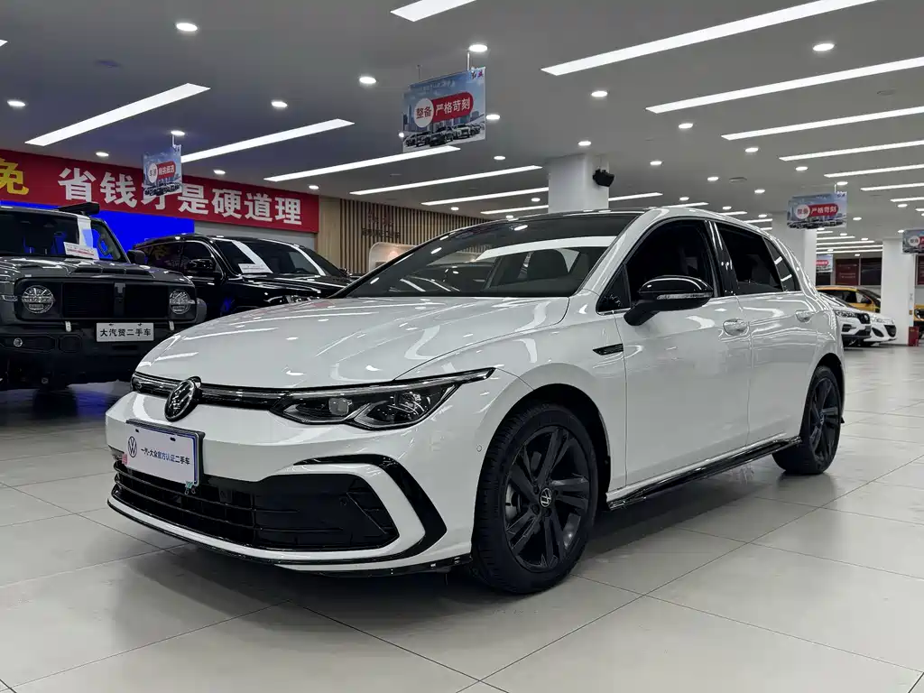 Volkswagen Golf 2022