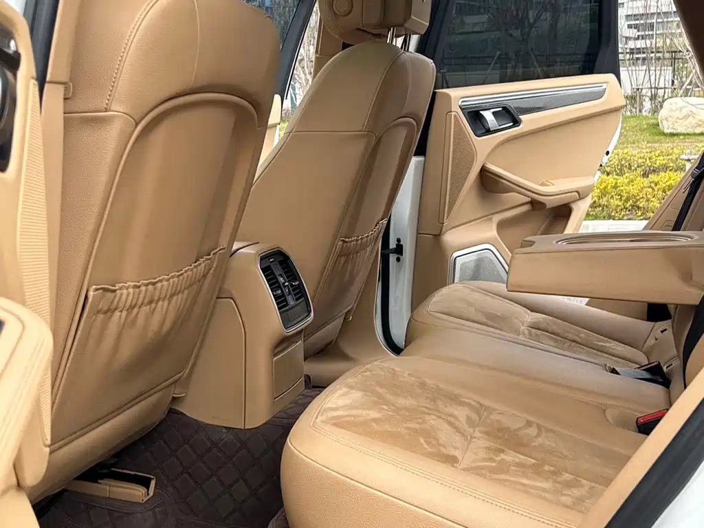 Porsche Macan 2016