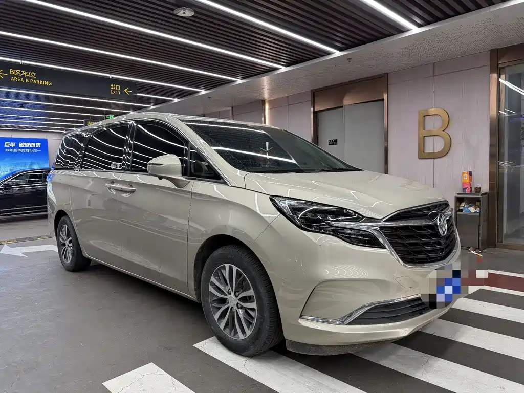 Buick GL8 2022