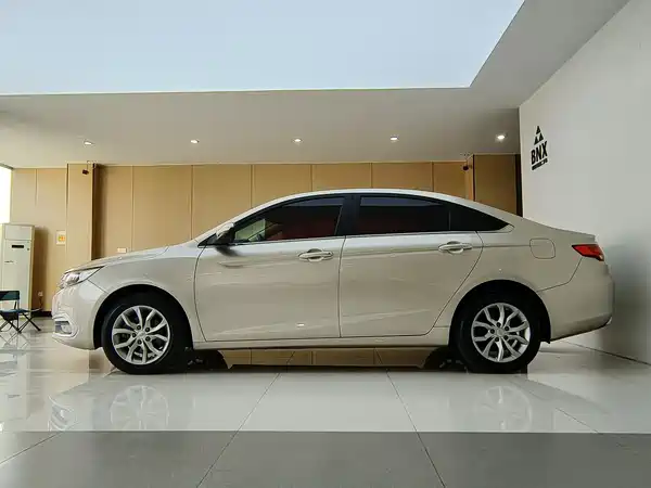 Geely Emgrand GL 2017