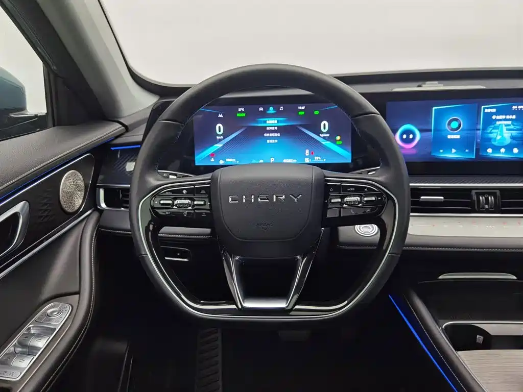 Chery Tiggo 7 PLUS New Energy 2023 — фото 11