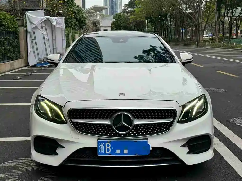 Mercedes-Benz E-Class 2018 — фото 3