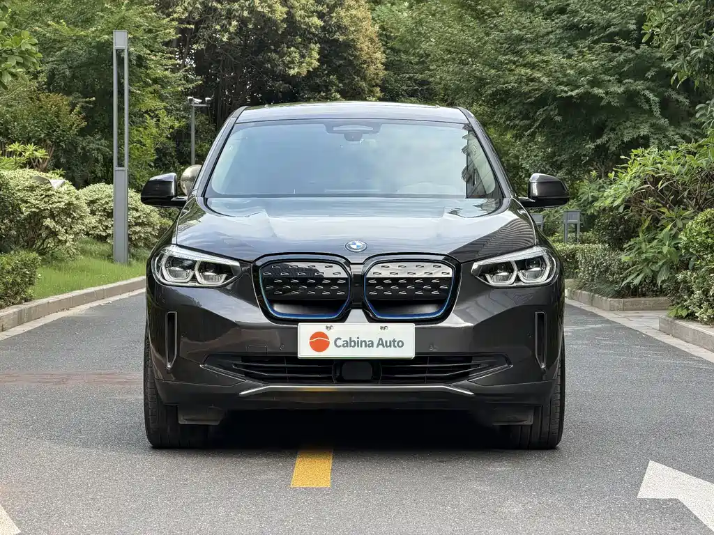 BMW iX3 2021 — фото 2