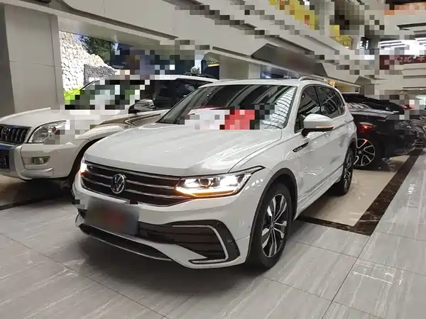 Volkswagen Tiguan L 2024