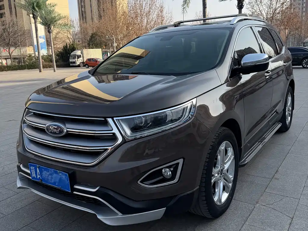 Ford Edge 2015 — фото 1