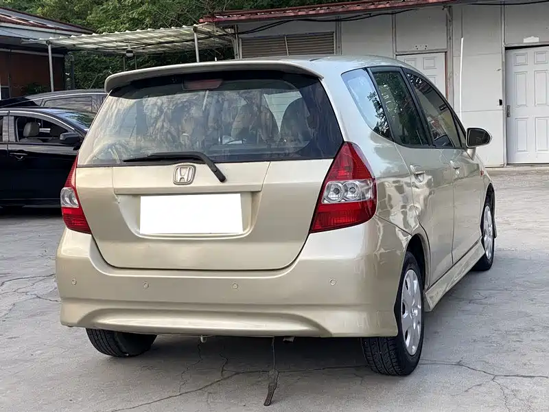 Honda Fit 2008 — фото 11
