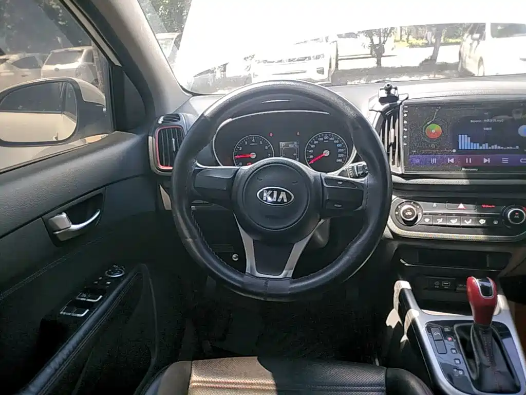 Kia KX3 Proud Running 2017 — фото 11