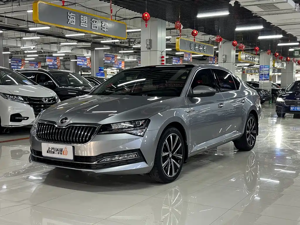 Skoda Superb 2023