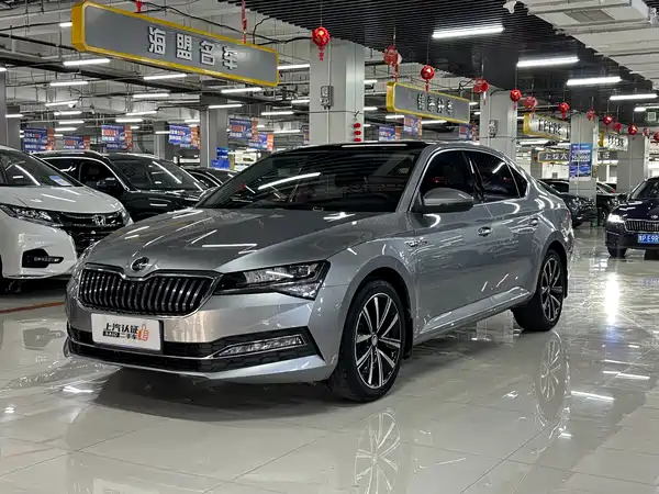 Skoda Superb 2023