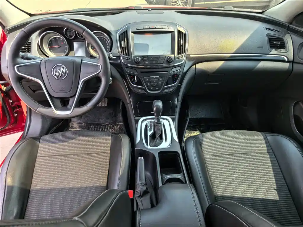 Buick Regal 2015 — фото 10