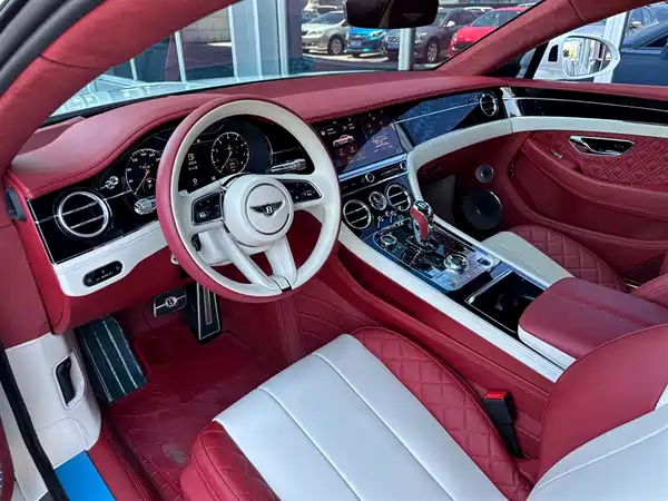 Bentley Continental 2022