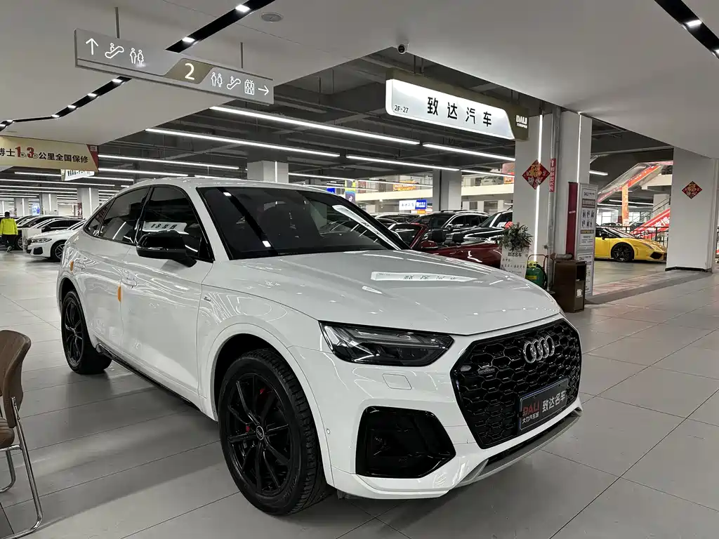 Audi Q5L Sportback 2021 — фото 2