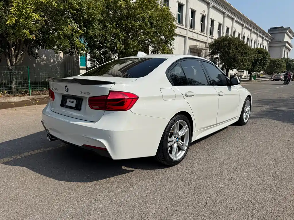 BMW 3 Series 2019