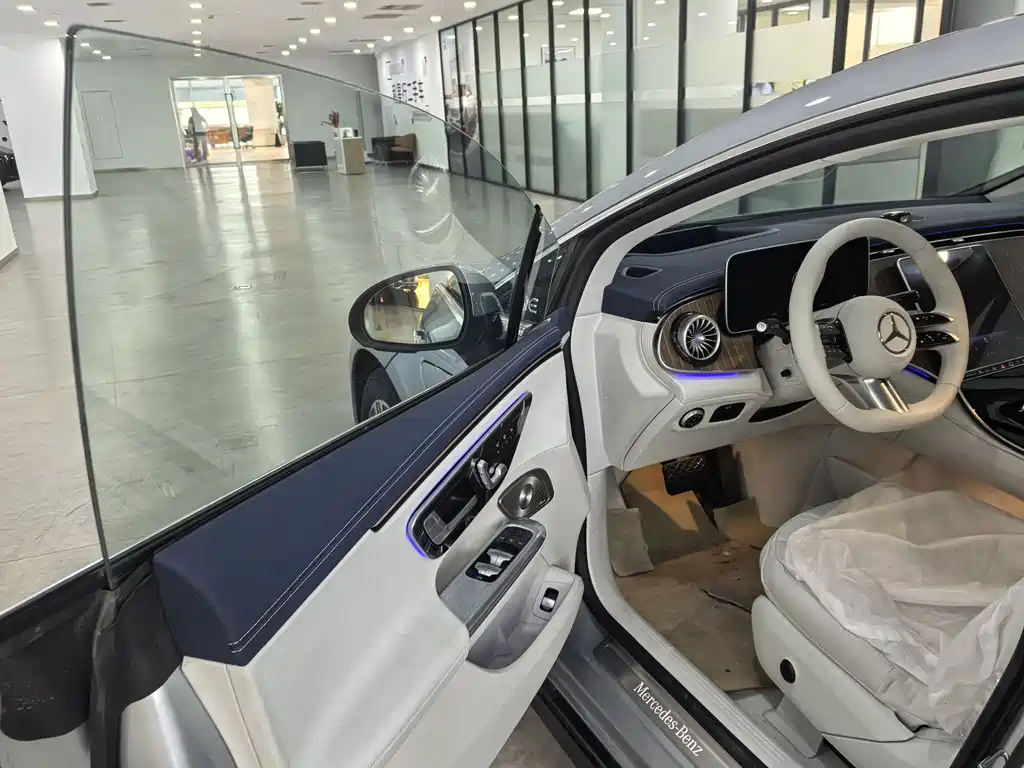 Mercedes-Benz EQE 2025 — фото 16