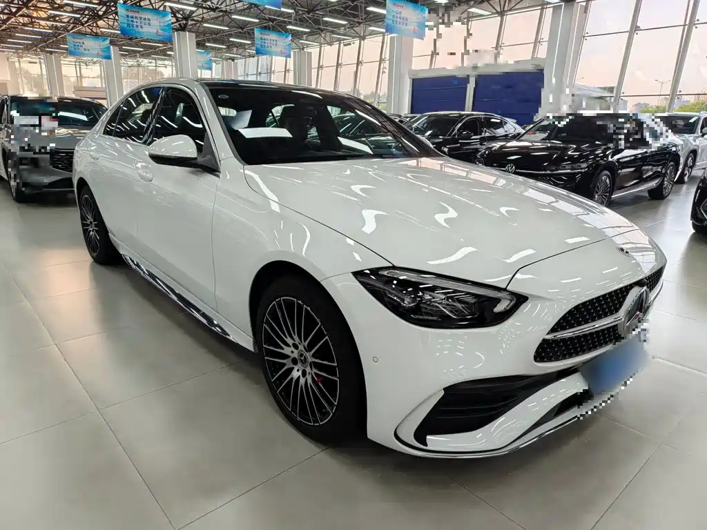 Mercedes-Benz C-Class 2023