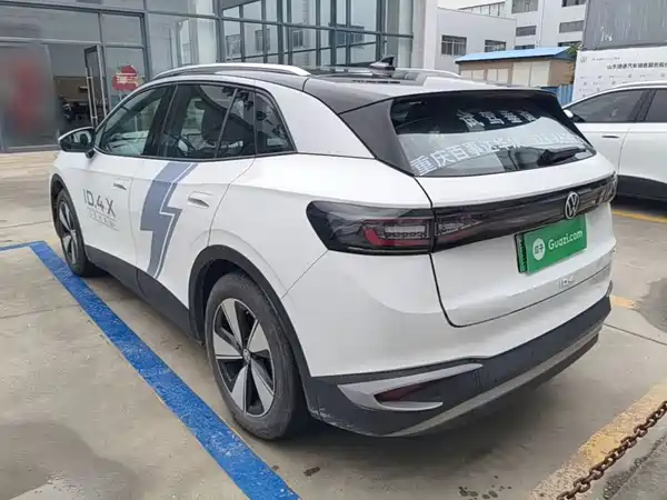 Volkswagen ID.4 X 2024