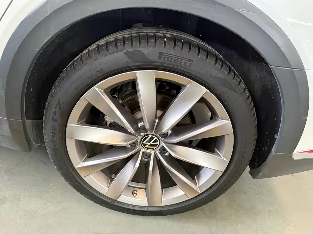 Volkswagen CC 2021 — фото 17