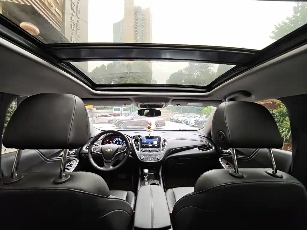 Chevrolet Malibu XL 2023 — фото 18