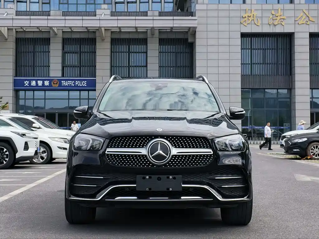 Mercedes-Benz GLE 2021