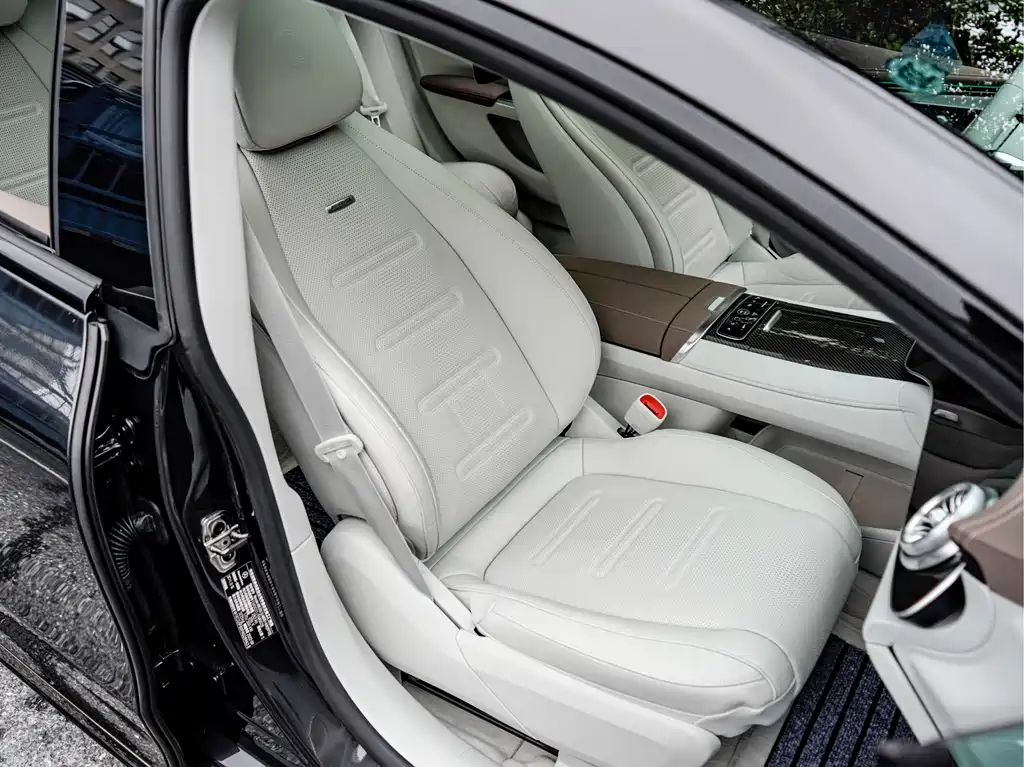 Mercedes-Benz EQS AMG 2023 — фото 16