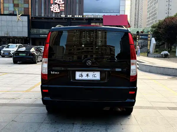Mercedes-Benz Vito 2014