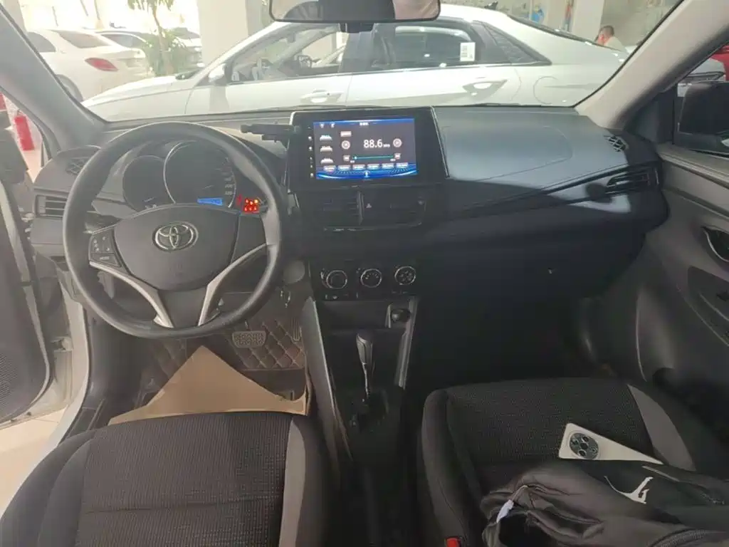 Toyota Vios FS 2022 — фото 10