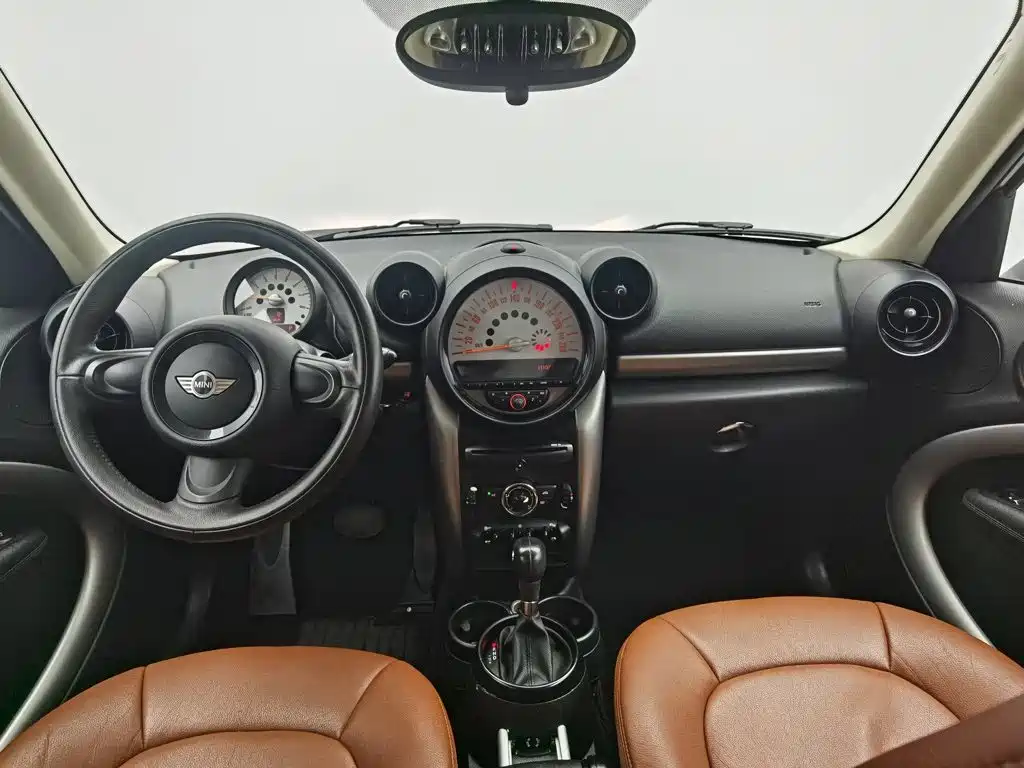 MINI Countryman 2015
