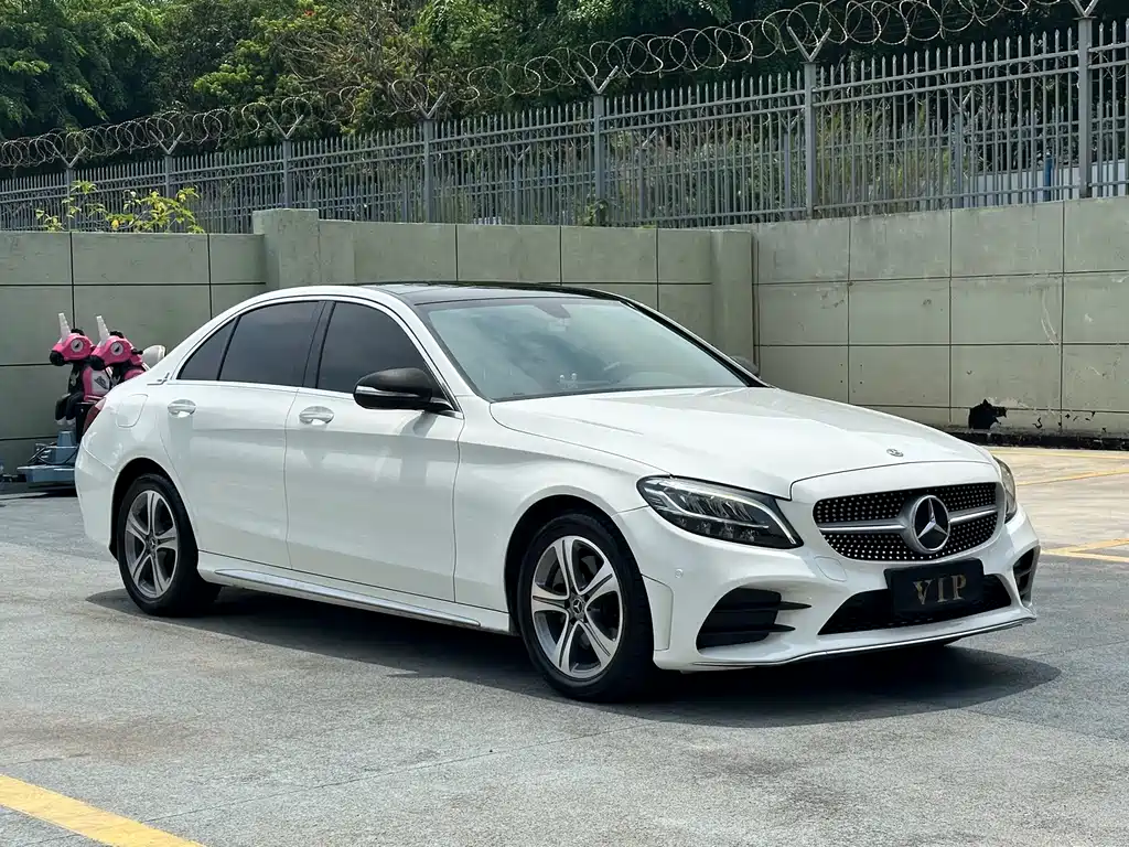 Mercedes-Benz C-Class 2019