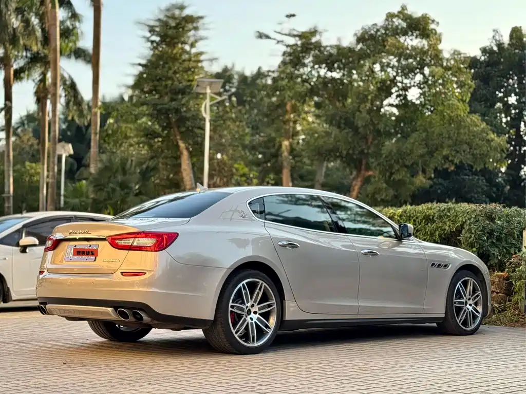 Maserati Quattroporte 2014 — фото 22