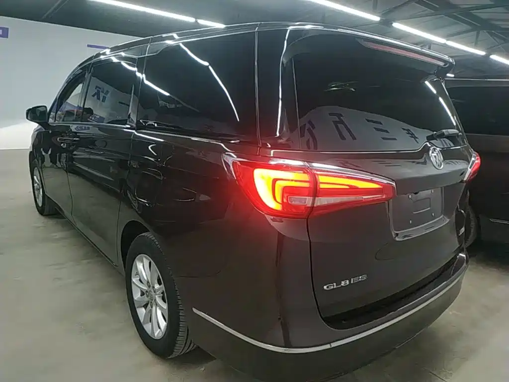 Buick GL8 2018