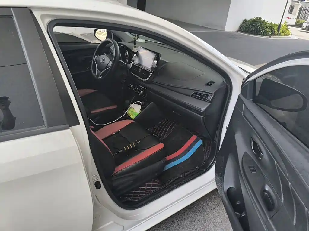 Toyota Vios 2022 — фото 20
