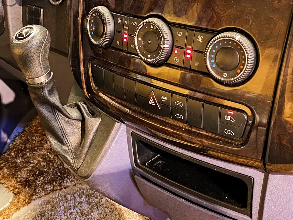 Mercedes-Benz Sprinter 2017 — фото 14