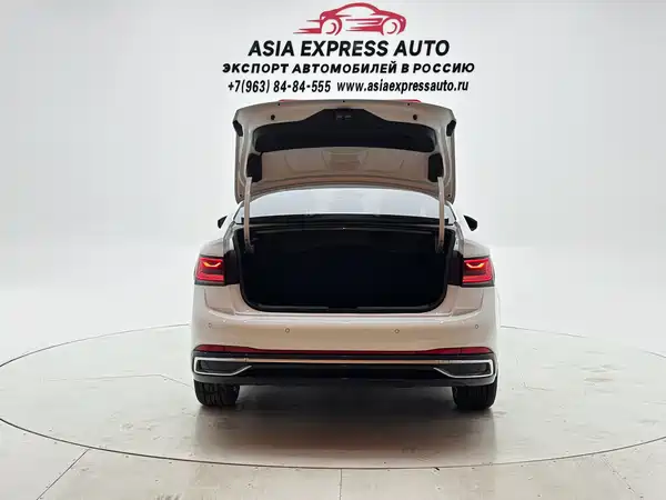 Volkswagen Sagitar 2022